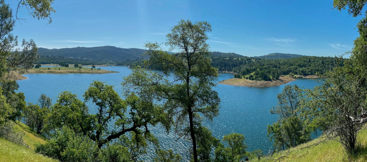 folsom lake view from the trail